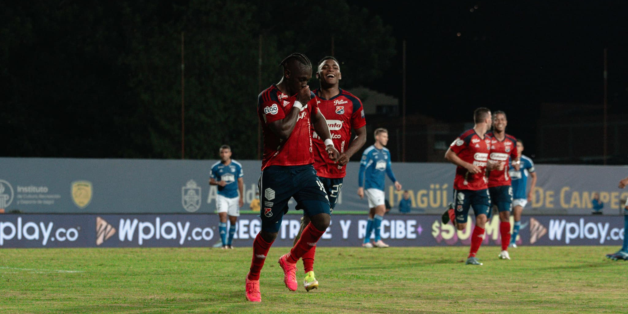Independiente Medellín só pensa na vitória - www.facebook.com/DIM.Oficial