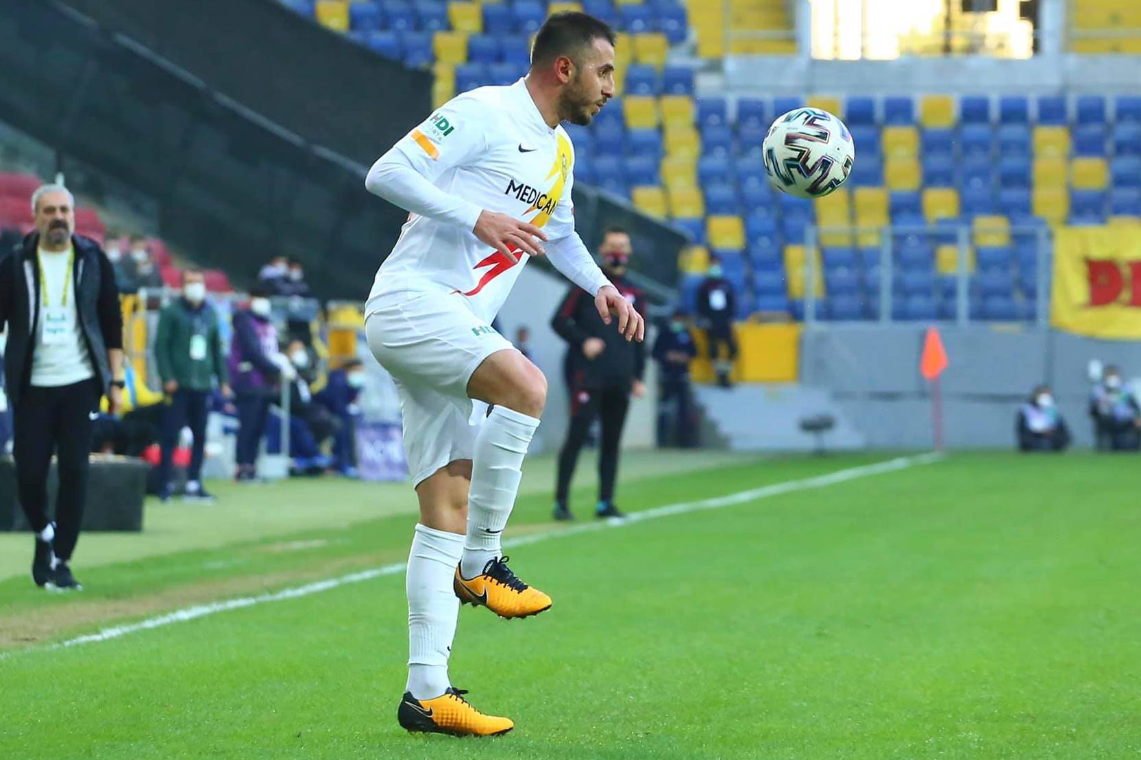 Yeni Malatyaspor recebe o Sivasspor