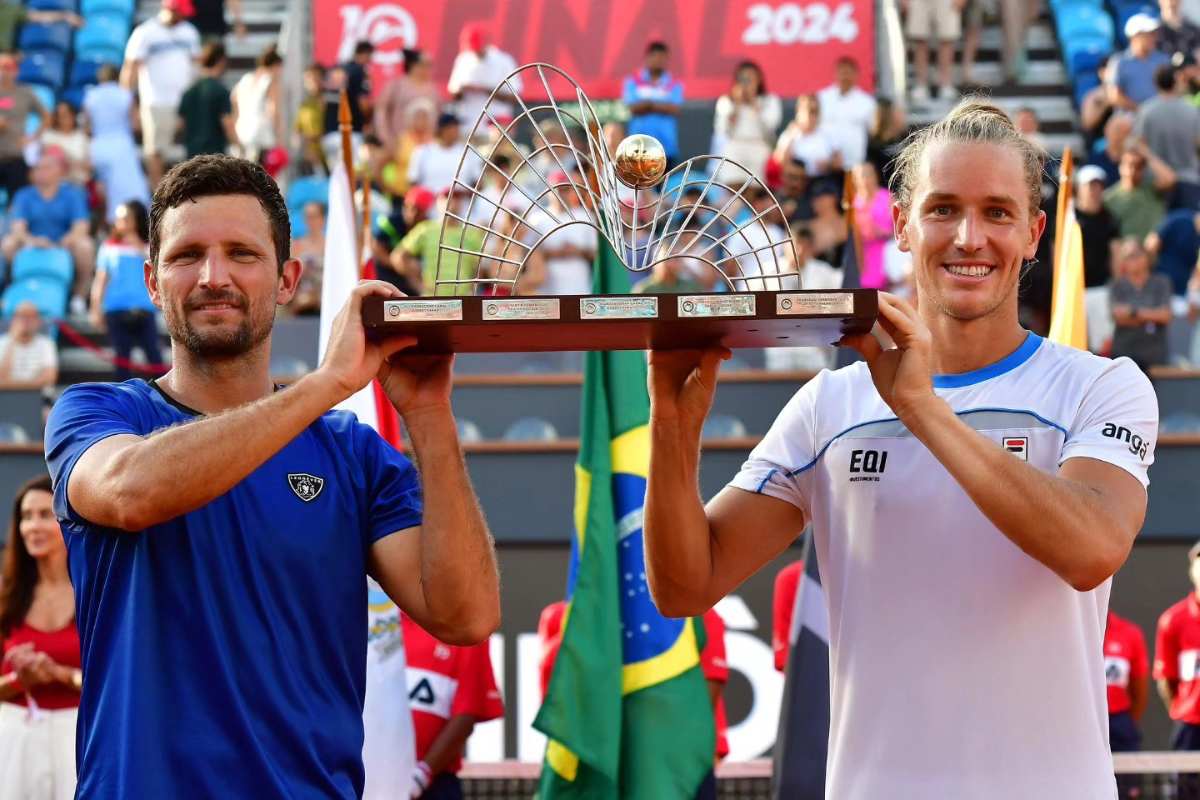Rafael Matos (esq), campeão nas duplas do Rio Open 2024. Foto: Facebook.com/RioOpenOficial