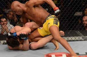 Anderson Silva já venceu Chael Sonnen duas vezes - Foto: Divulgação/UFC