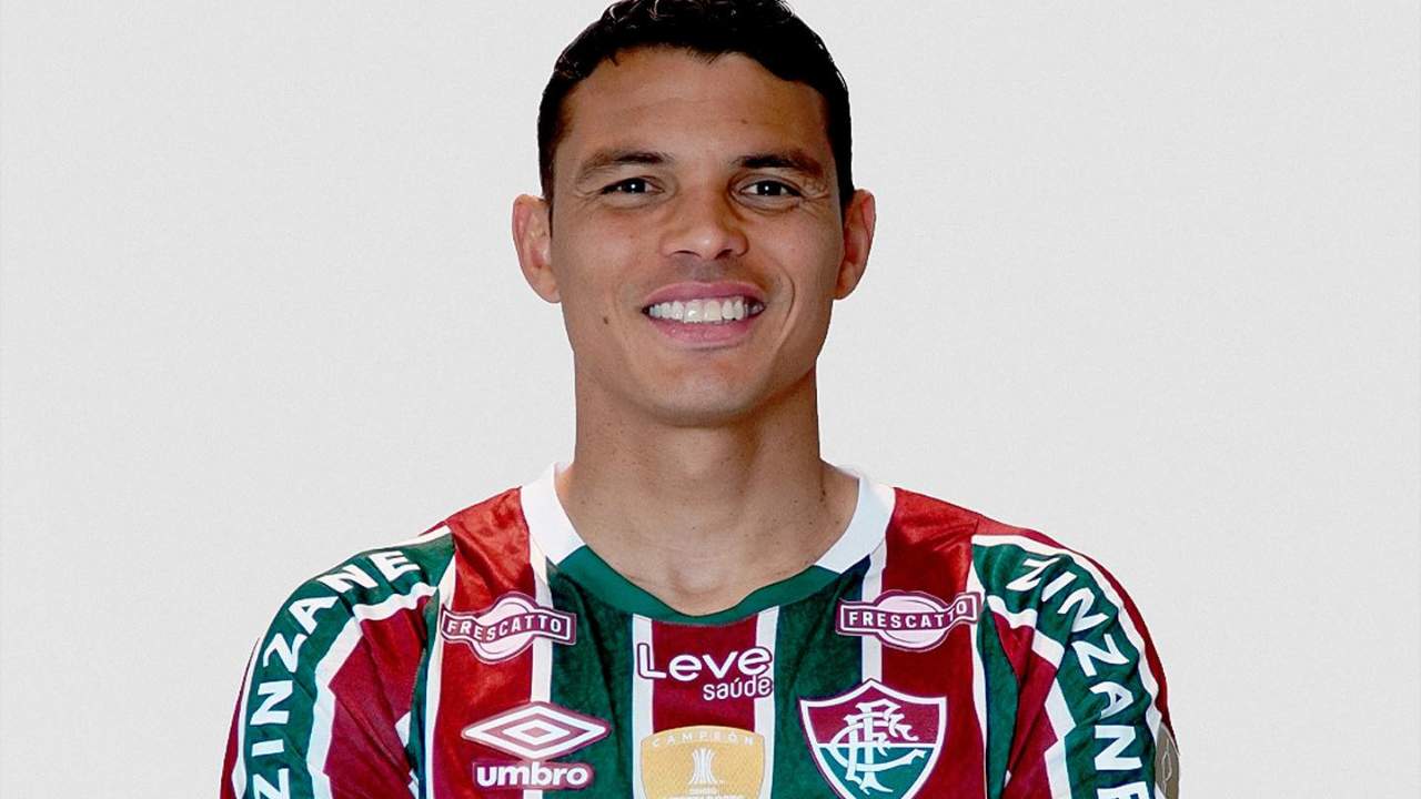Fluminense anuncia retorno de Thiago Silva.