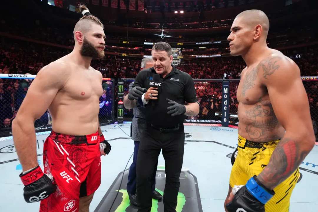 UFC 300 Poatan x Jiri Alex Poatan encara Jiri Prochazka em revanche e salva o evento - Foto: Chris Unger/Zuffa