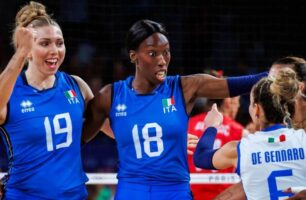 Egonu é a arma da Itália contra os Estados Unidos pelo Ouro - Foto: Facebook/VolleyballWorld