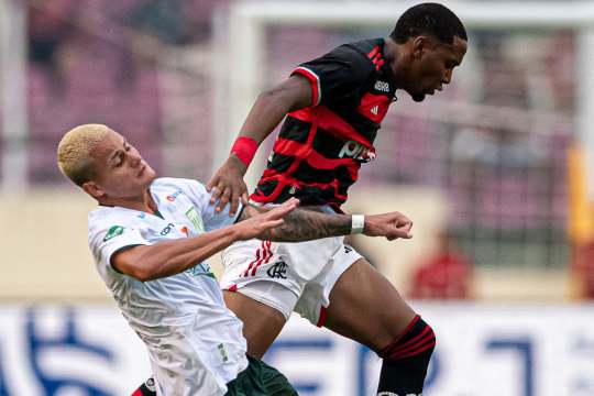 Lorran é o principal nome do Flamengo nesse início de Estadual. Foto: Twitter Oficial Flamengo
